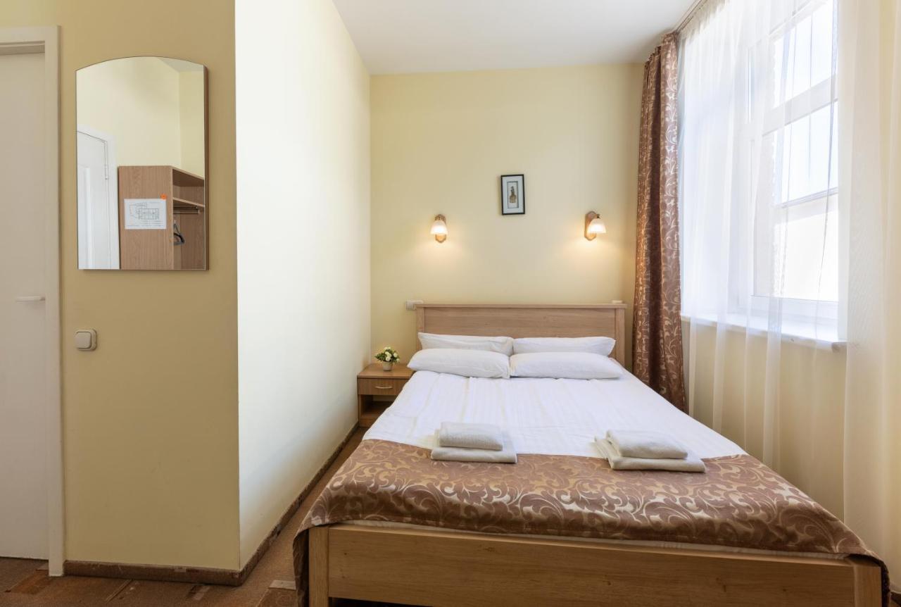 Spare Hotel And Bowling Riga Extérieur photo