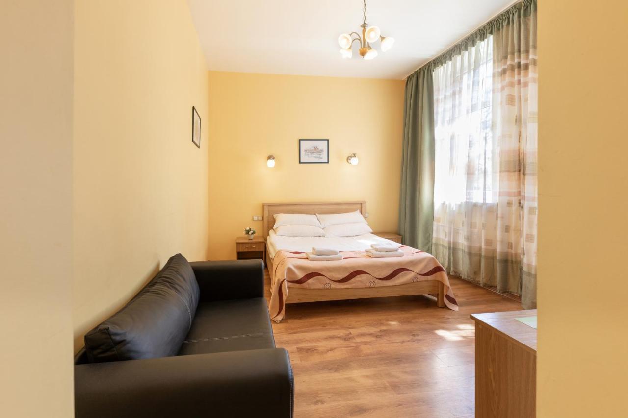 Spare Hotel And Bowling Riga Extérieur photo