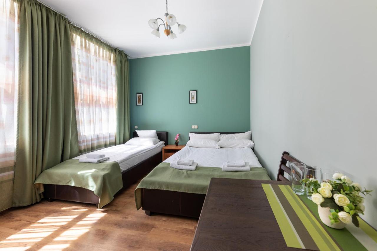 Spare Hotel And Bowling Riga Extérieur photo