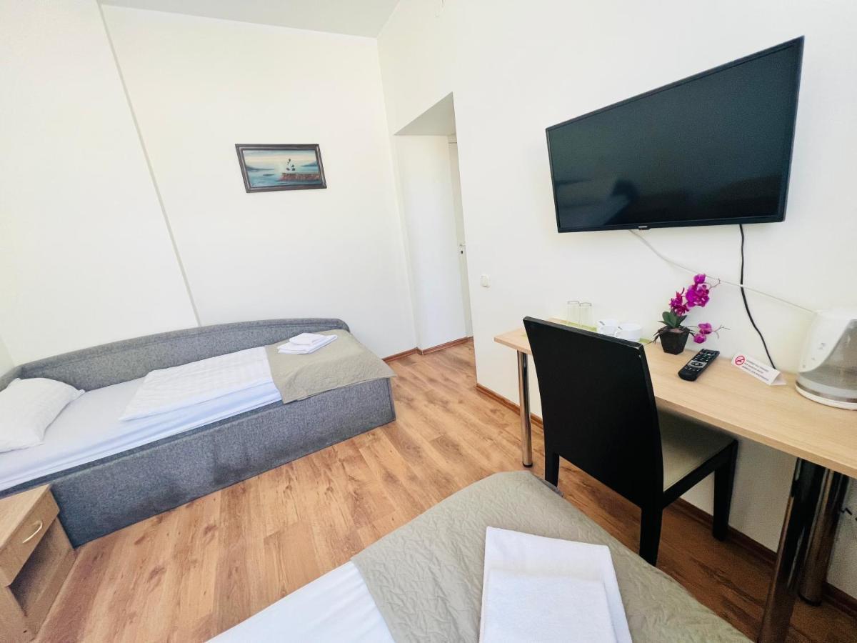 Spare Hotel And Bowling Riga Extérieur photo