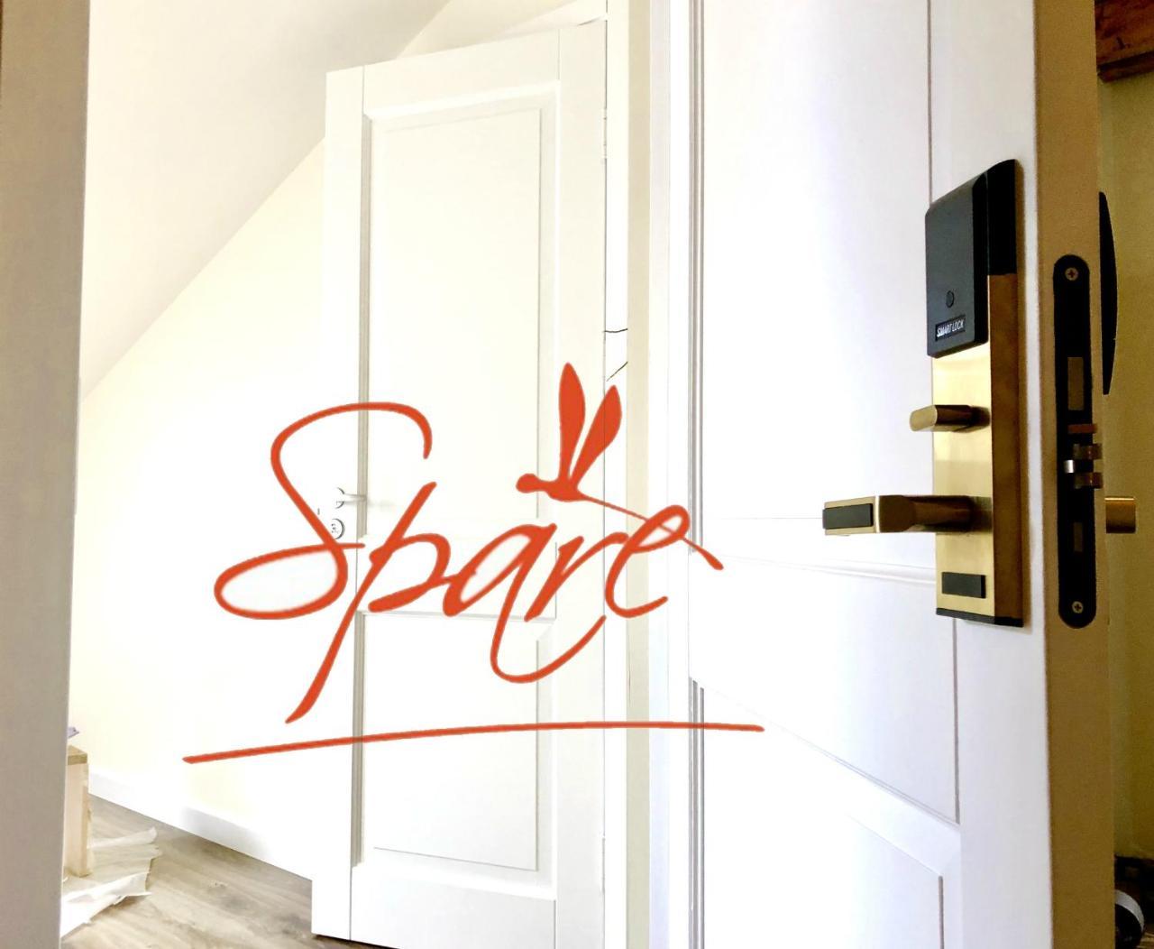 Spare Hotel And Bowling Riga Extérieur photo